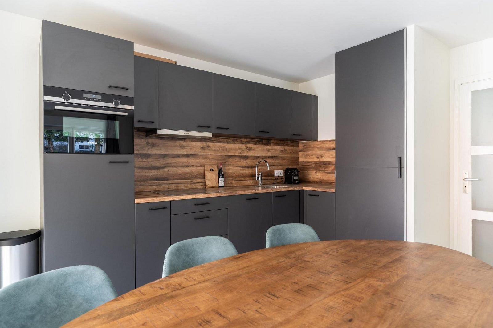 Keuken en eettafel